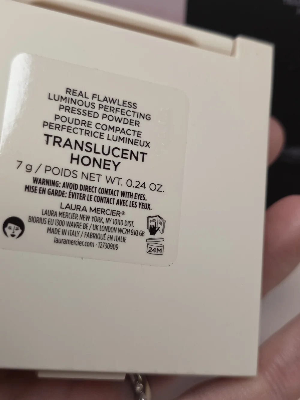 Laura Mercier Real Flawless Luminous Perfecting Pressed Powder Translucent Honey